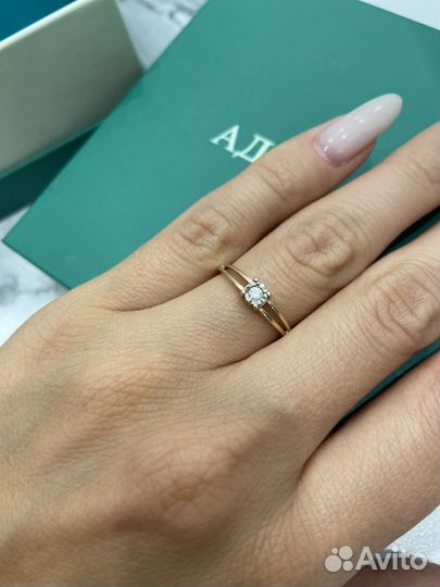 Кольцо 15,5 Адамас золото 585 с бриллиантом