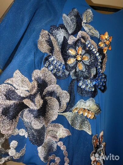 Вечернее платье