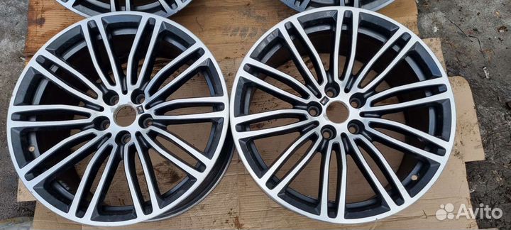 Диски BMW 5 6 G30 G32 оригинал R19 664M
