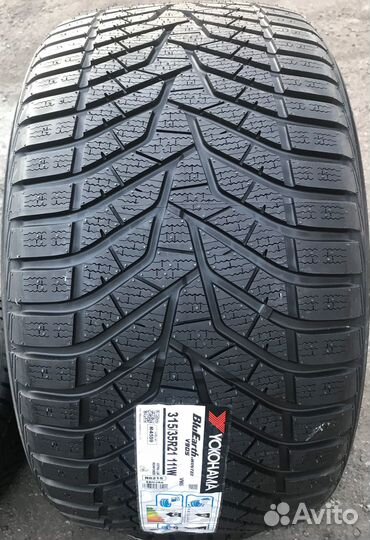 Yokohama BluEarth Winter V905 275/40 R21 и 315/35 R21