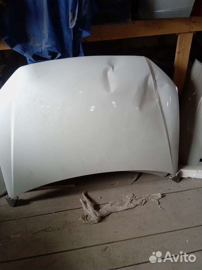 Volkswagen polo седан рус капот