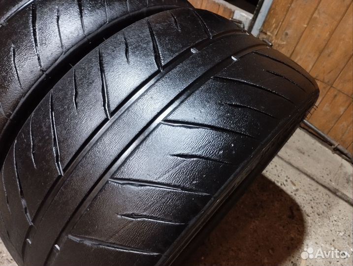 Hankook Ventus R-S4 Z232 255/40 R17 и 235/40 R18 95V