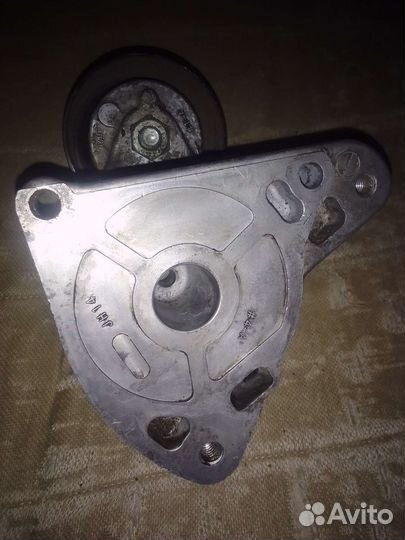 Натяжитель ремня honda accord 7