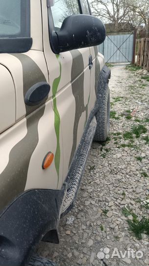 SsangYong Korando 2.3 МТ, 2002, 237 000 км