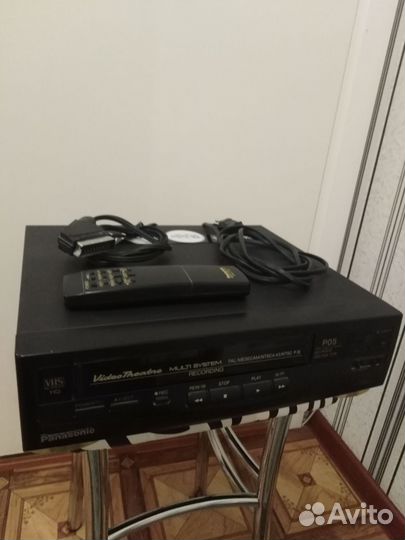 Видеомагнитофон panasonic