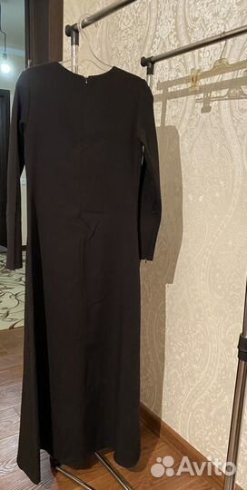 Платье длинное
