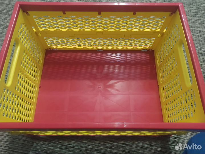 Складной пластиковый ящик