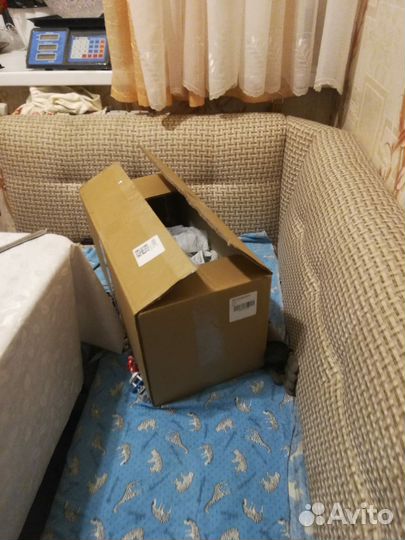 Коробка с вещами