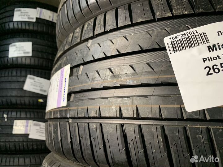 Michelin Pilot Sport 4 SUV 265/40 R22 106Y