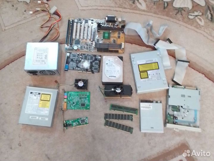Запчасти для компьютера б/у
