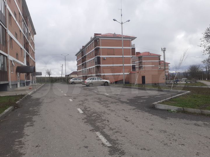 2-к. квартира, 53 м², 2/5 эт.