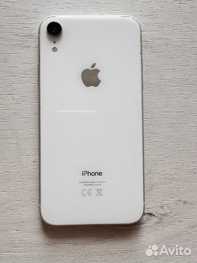 iPhone Xr, 64 ГБ