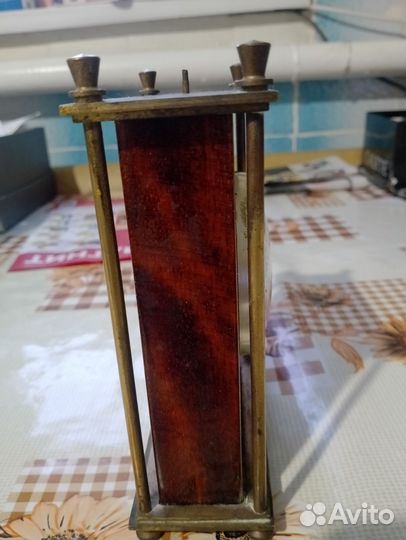 Часы настольные молния СССР