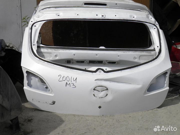 Дверь багажника Mazda3 BL
