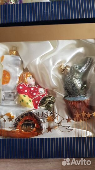 Елочные игрушки Irena