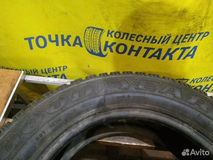 Goodyear UltraGrip 500 205/60 R15