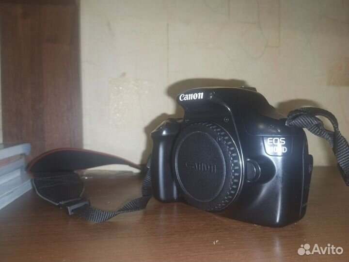 Зеркальный фотоаппарат Canon EOS 1100d