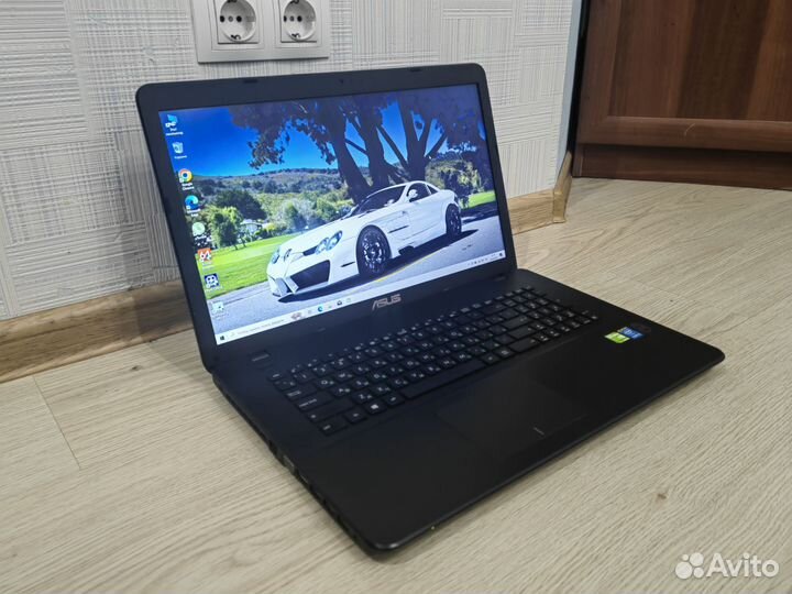 Asus i5 /17.3 / SSD / 920m-2гб