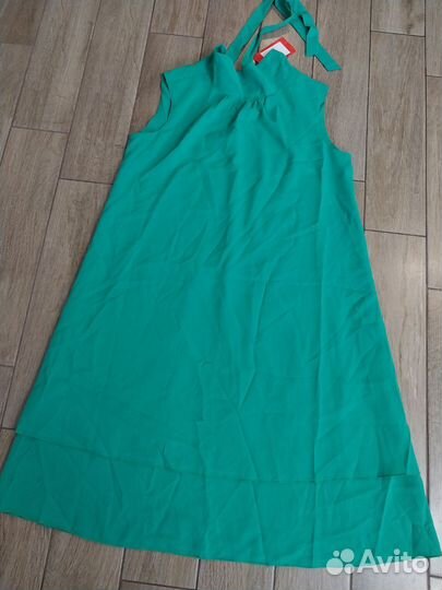 Платье новое 46