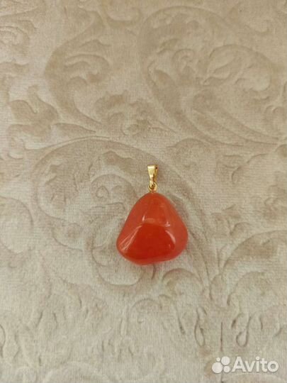 Кулон. Подвеска. Камень