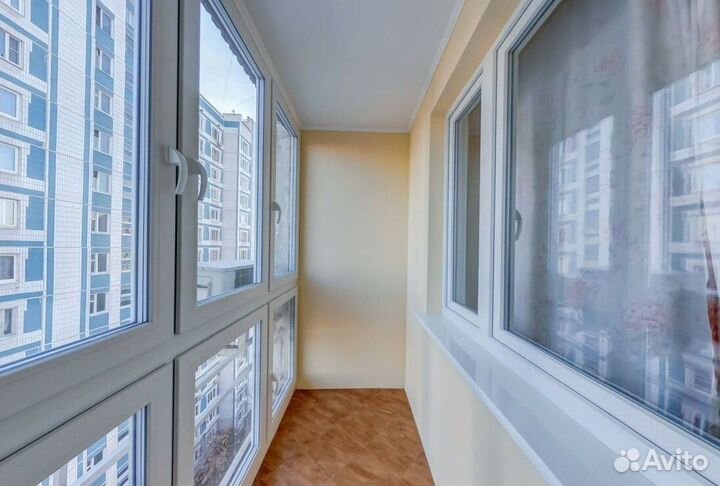 Остекление балконов и лоджий под ключ L8815