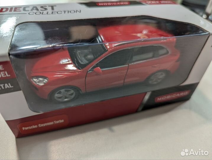 Машинка Mobicaro Porsche Cayenne Turbo 1:32