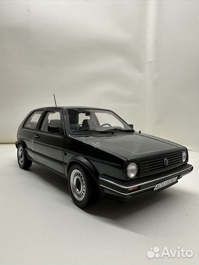 Volkswagen golf 2 1988 1/18 Norev
