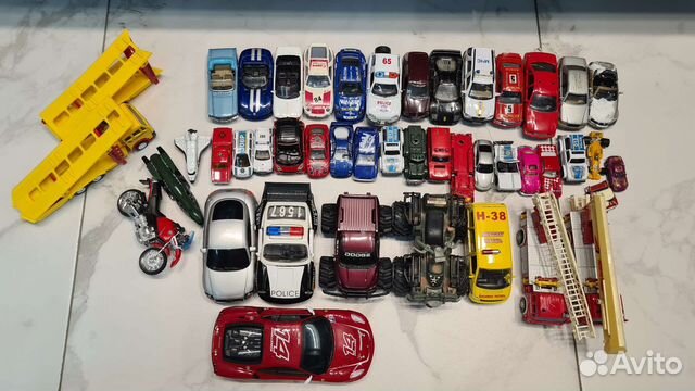 Разные машинки 2000-2004гг 45шт