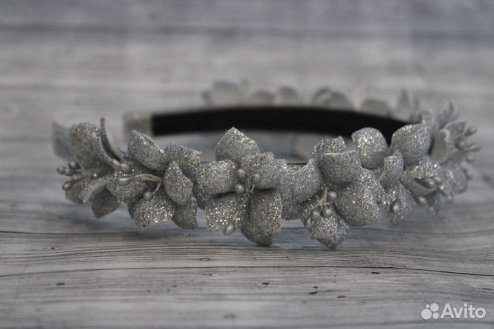 Ободок с цветочками