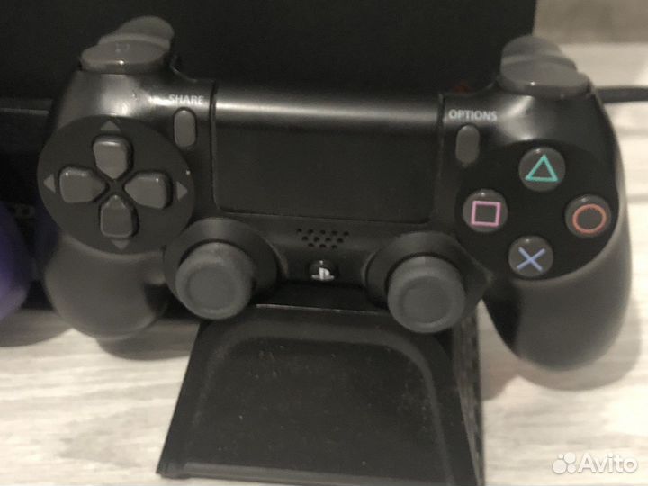 Sony PS4 Slim 3 ревизия 1000gb Новая