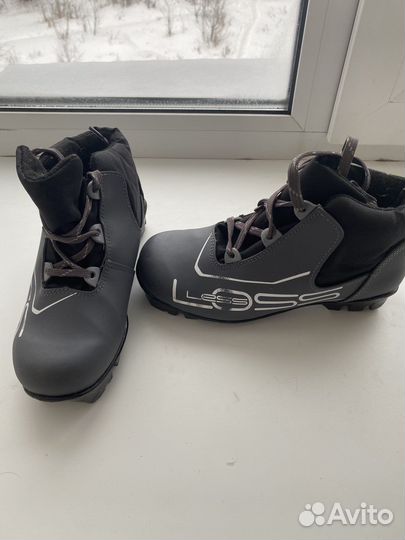 Лыжные ботинки