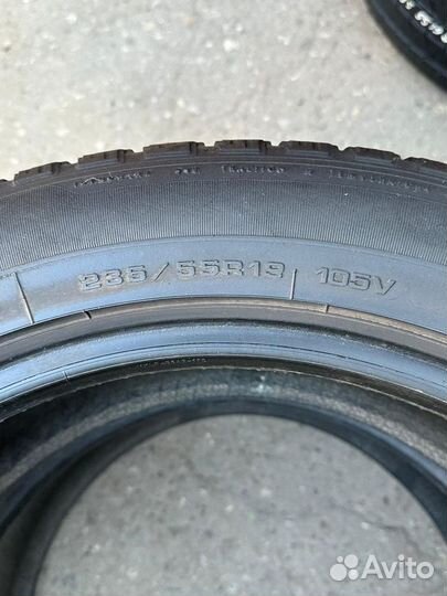 Goodyear EfficientGrip SUV 4x4 235/55 R19 105V