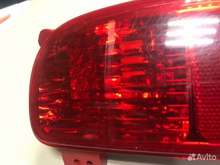 Фонарь задний в бампер левый Kia Sorento