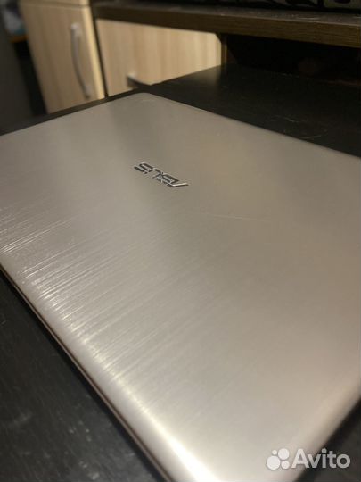 Asus