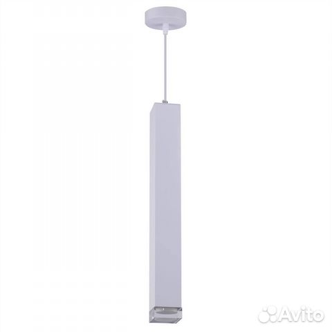 Люстра акриловая и металлическая в прихожую модерн