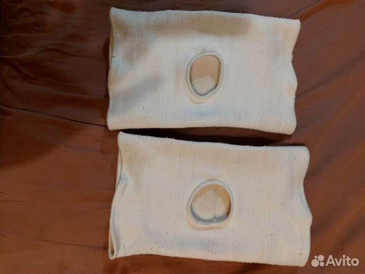 Наколенники LR