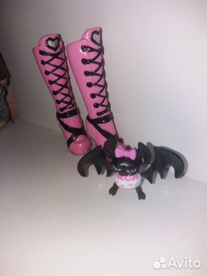 Кукле монстер хай дракулауре базовой