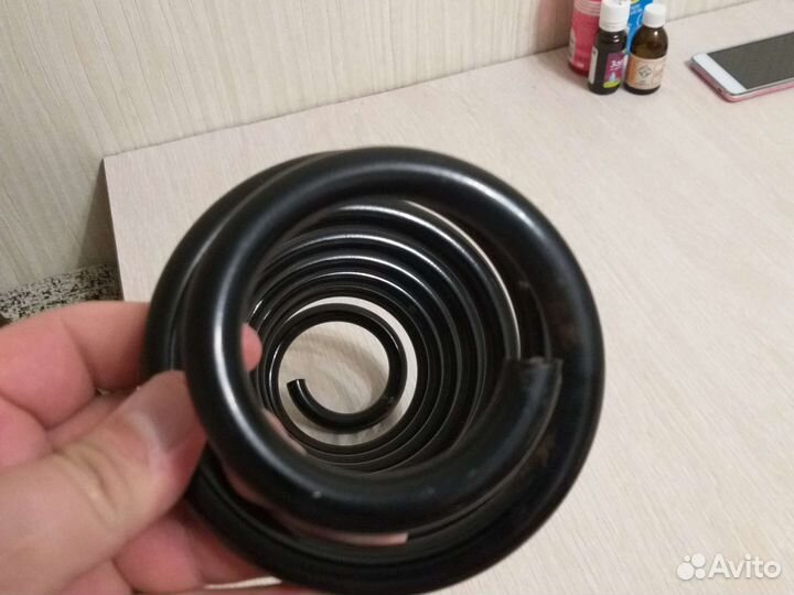 Пружина задней подвески Skoda yeti KYB RA6161