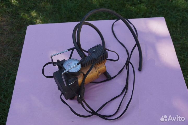 Насос компрессорный для авто