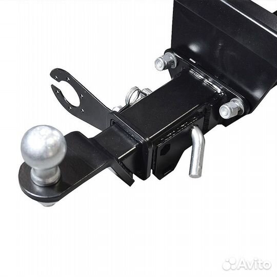 Фаркоп LADA 4х4 urban 2015- съемный квадрат