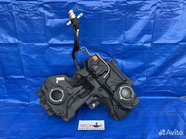 Топливный бак / бензобак Audi A5 S5 8T Sportback