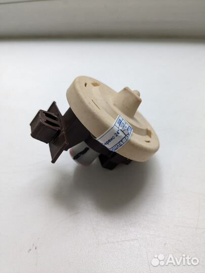 Реле уровня воды Samsung DC96-01703B (DN-S14T-H)