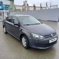 Volkswagen Polo 1.6 MT, 2014, 122 000 км, с пробегом, цена 920 000 руб.