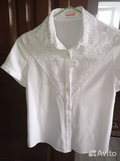 Блузка белая школьная