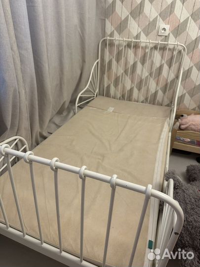 Детская кровать от 3 лет с матрасом бу