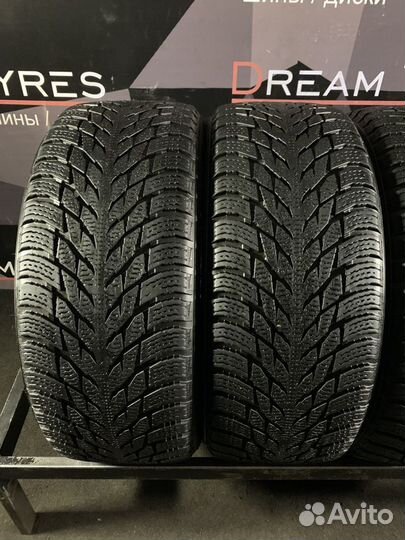 Nokian Tyres Hakkapeliitta R3 215/45 R17