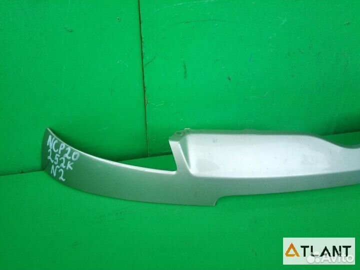 Планка под фары toyota funcargo