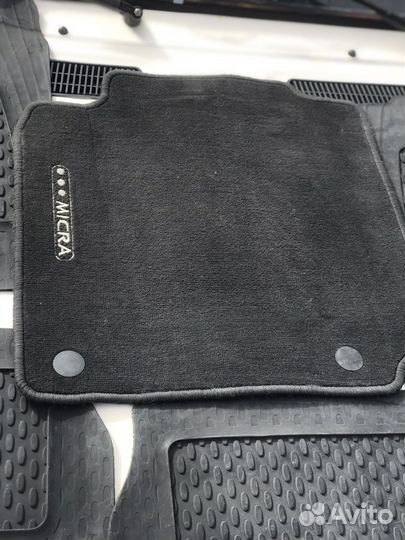 Коврики на автомобиль Nissan