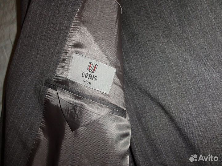 Костюм мужской новый с биркой