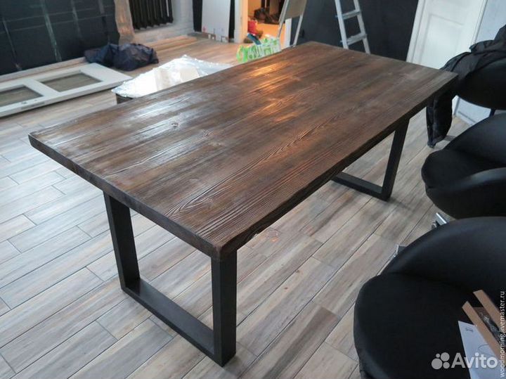 Стол письменный